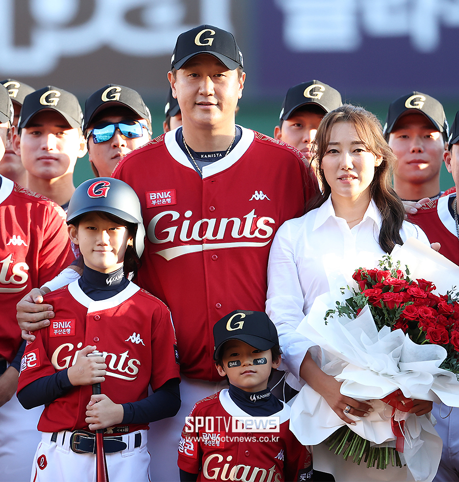 ▲ 이대호 가족 ⓒ곽혜미 기자