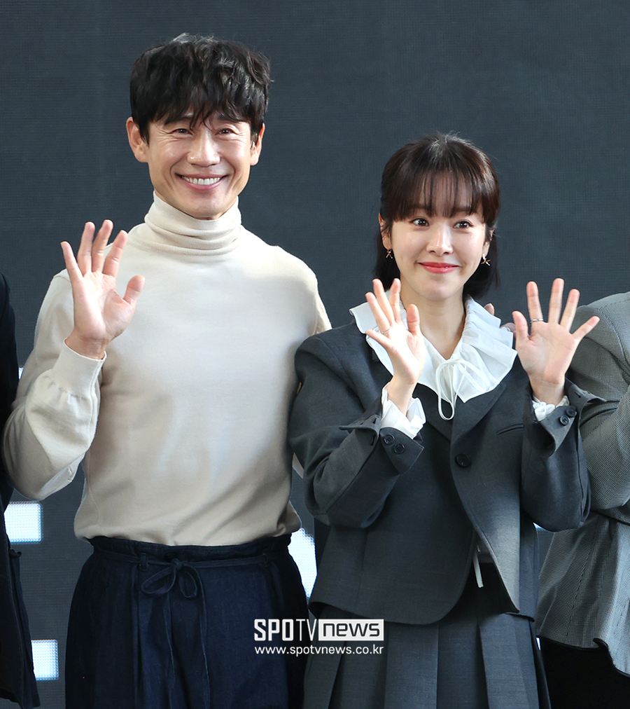 ▲ 신하균 한지민 ⓒ곽혜미 기자