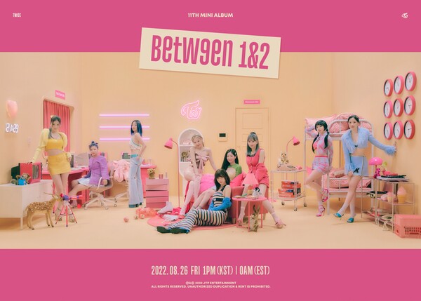 ▲ 밀리언셀링을 기록한 트와이스 최근 앨범 '비트윈 원앤투' 커버. 제공|JYP엔터테인먼트