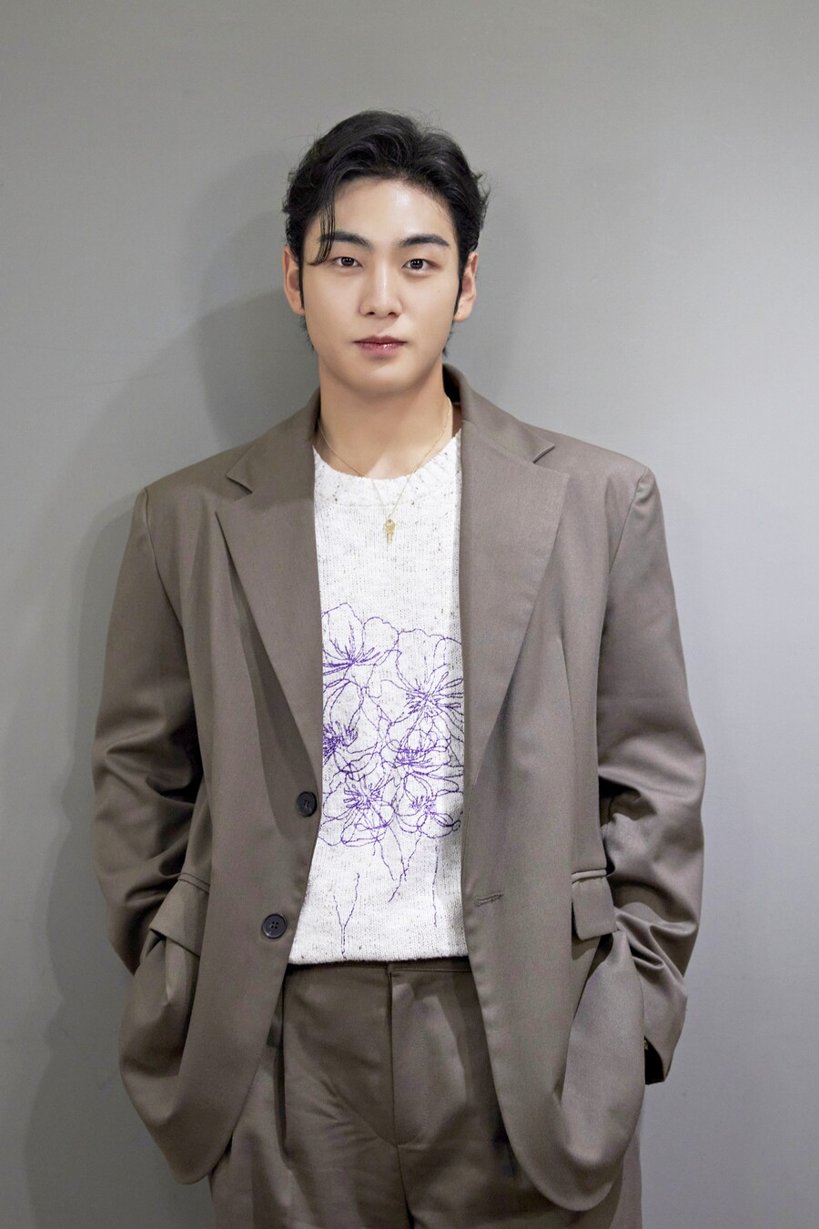 "뉴이스트 아닌 나에게 집중했죠" 백호, '절대 0도'의 시작점[인터뷰S]