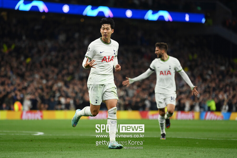 SUPER 손흥민, 멀티골 쾅쾅…토트넘 3-1 역전 뒤집었다 (전반종료)