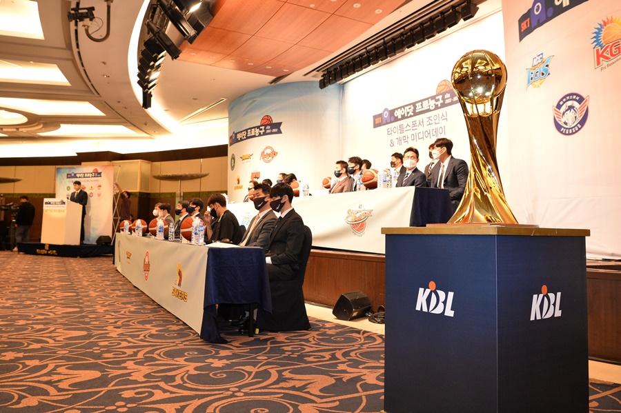 [KBL 개막 D-1] 힘 빠진 '디펜딩 챔피언'…진짜 우승후보는?
