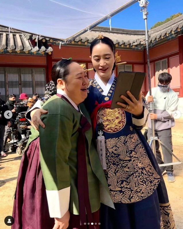 ▲ 배우 김혜수, 박준면. 출처| 김혜수 인스타그램