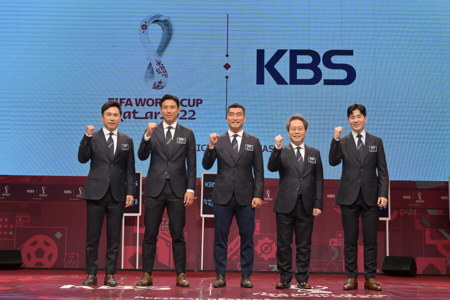 ▲ 'KBS 2022 카타르 월드컵' 이광용, 구자철, 조원희, 한준희, 남현종. 제공| KBS
