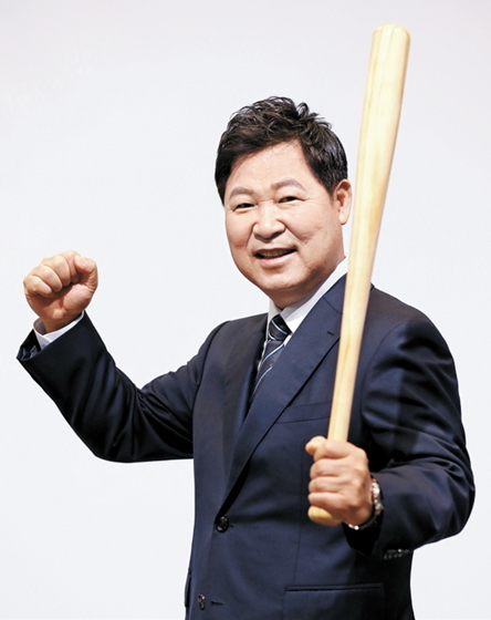 "선수들 가로등 밑에서 훈련" 안타까웠던 헐크의 노력, 결실 맺었다