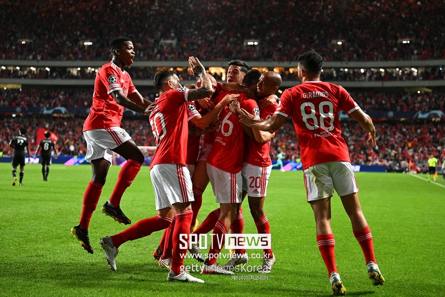 [UCL REVIEW] 유벤투스 벤피카에 3-4 패배…콘테 이후 첫 조별리그 탈락