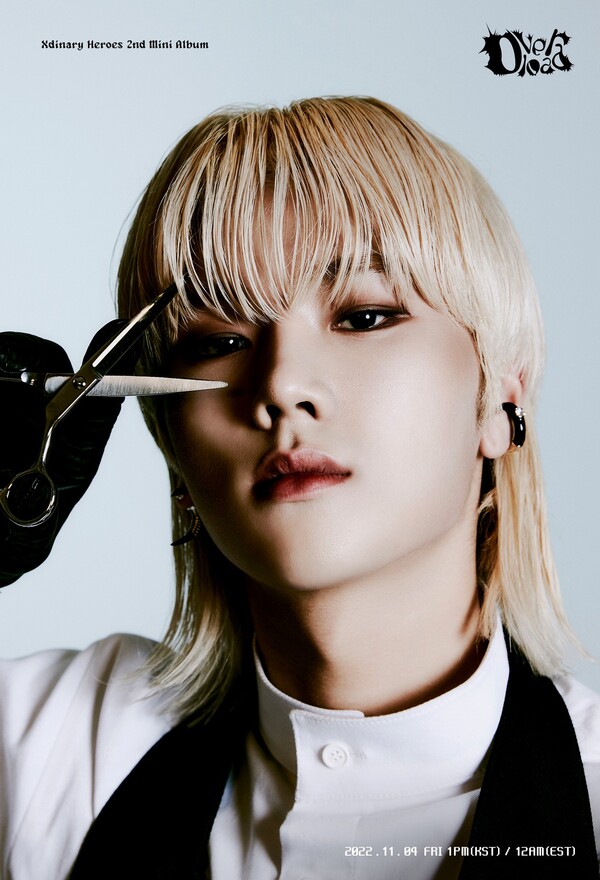▲ 새 앨범 '오버로드'로 돌아오는 엑스디너리 히어로즈 멤버 정수의 티저 사진. 제공|JYP엔터테인먼트