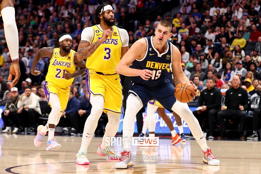 [NBA REVIEW] '개막 후 4전 전패' LA 레이커스, '요키치 농구교실'에 당했다