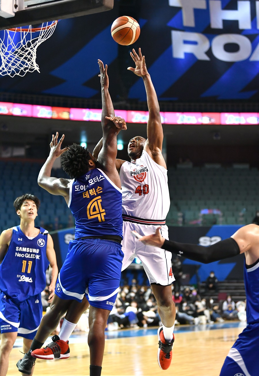 [KBL REVIEW] '녹스 18P 19R' 현대모비스, 아바리엔토스 없이 삼성 대파