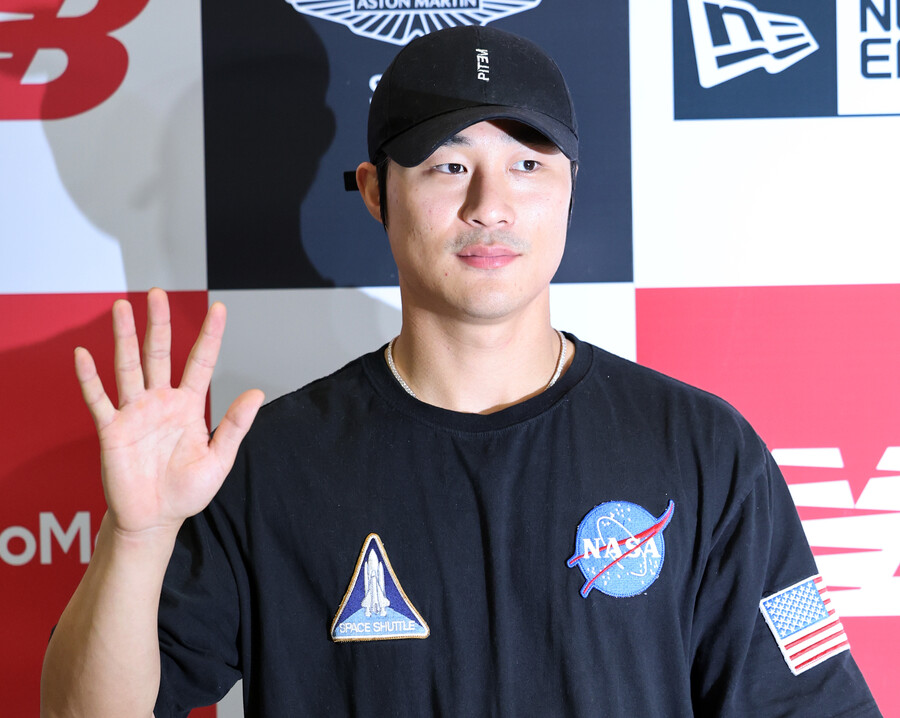 ▲ 2일 인천국제공항을 통해 귀국한 김하성. ⓒ연합뉴스