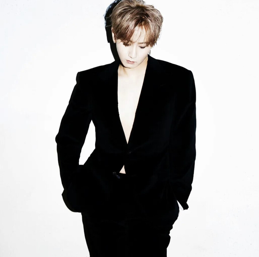 SS501 허영생, 생일에 알린 안타까운 근황 "허리디스크 수술…재활 중"