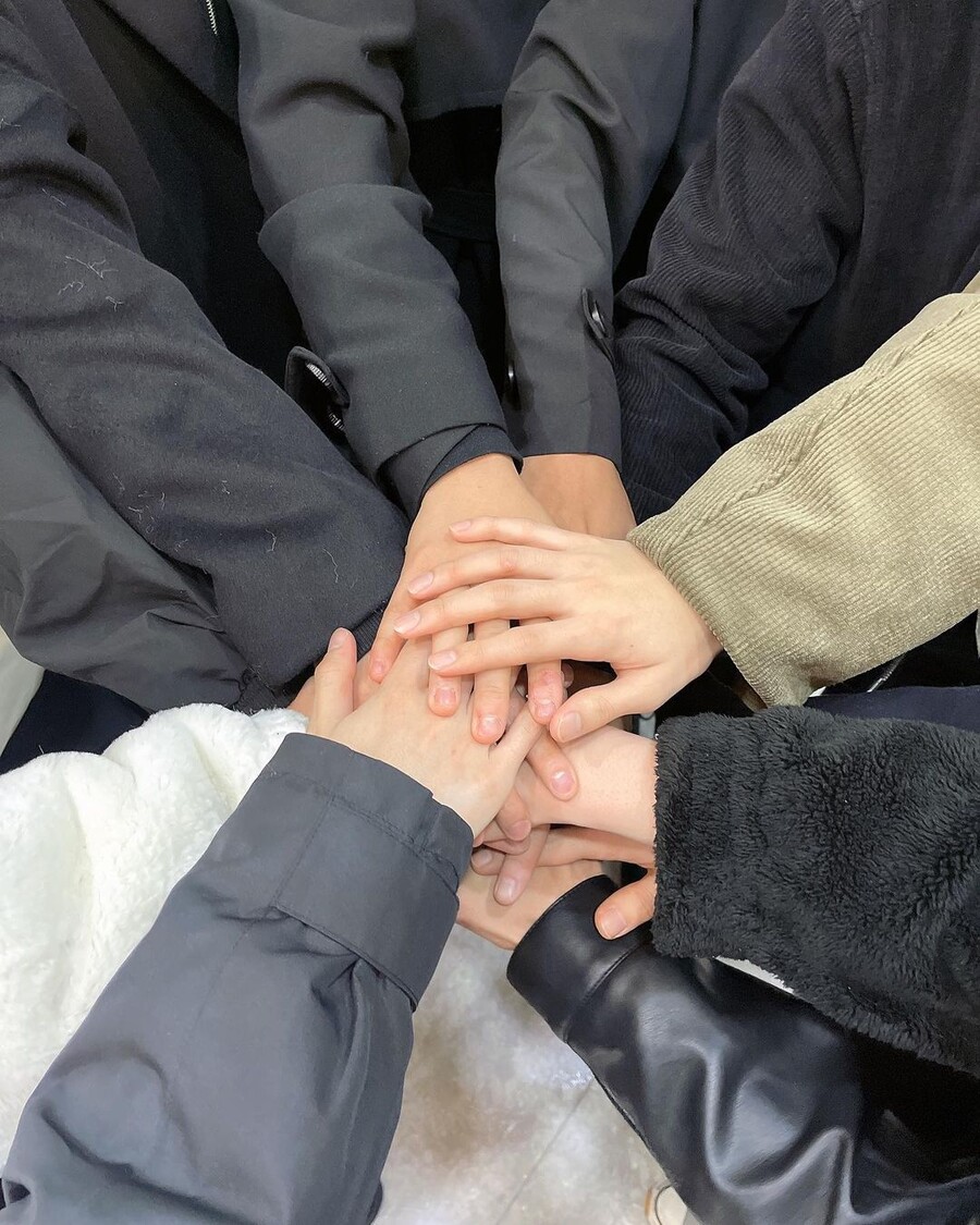 ▲ 출처|오메가엑스 인스타그램