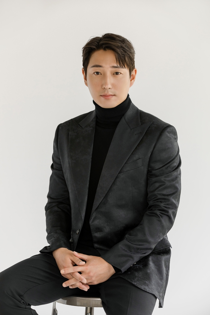 ▲ 배우 이택근. 제공| 씨엘엔컴퍼니