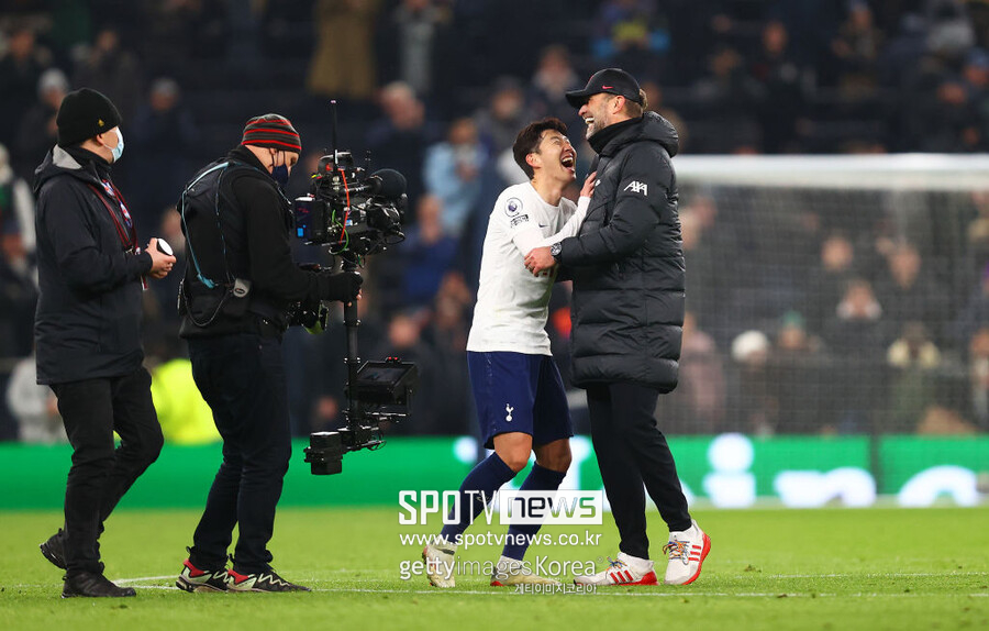 ▲ 손흥민과 위르겐 클롭.