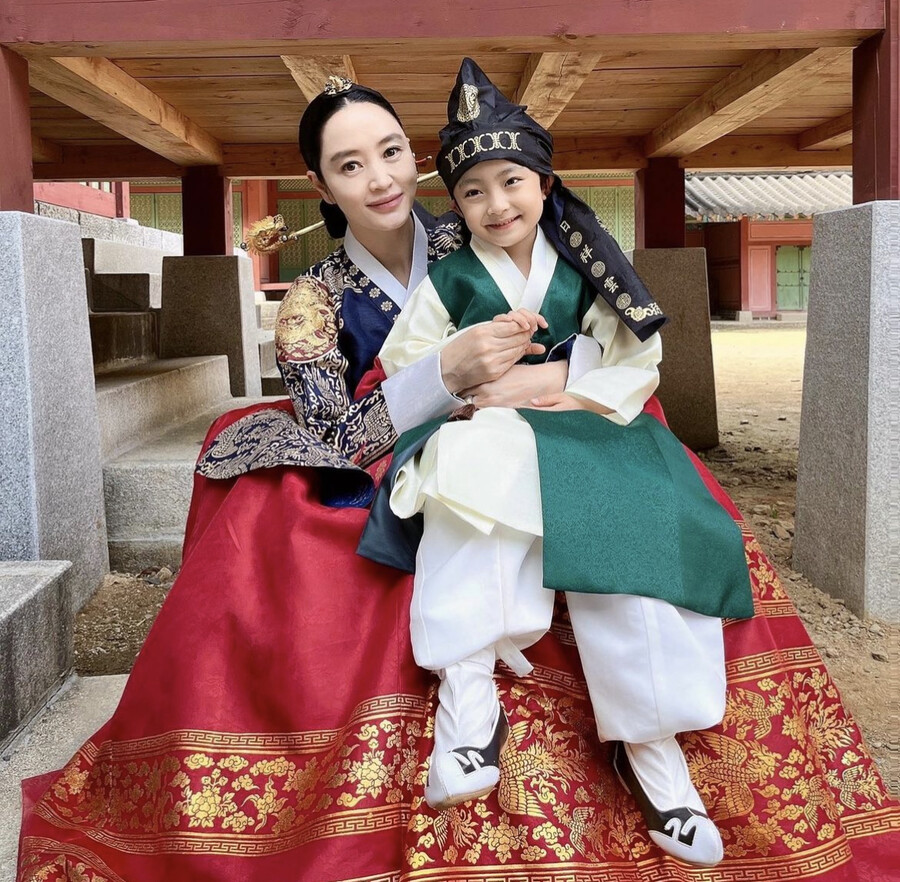 ▲ 출처| 김혜수 인스타그램