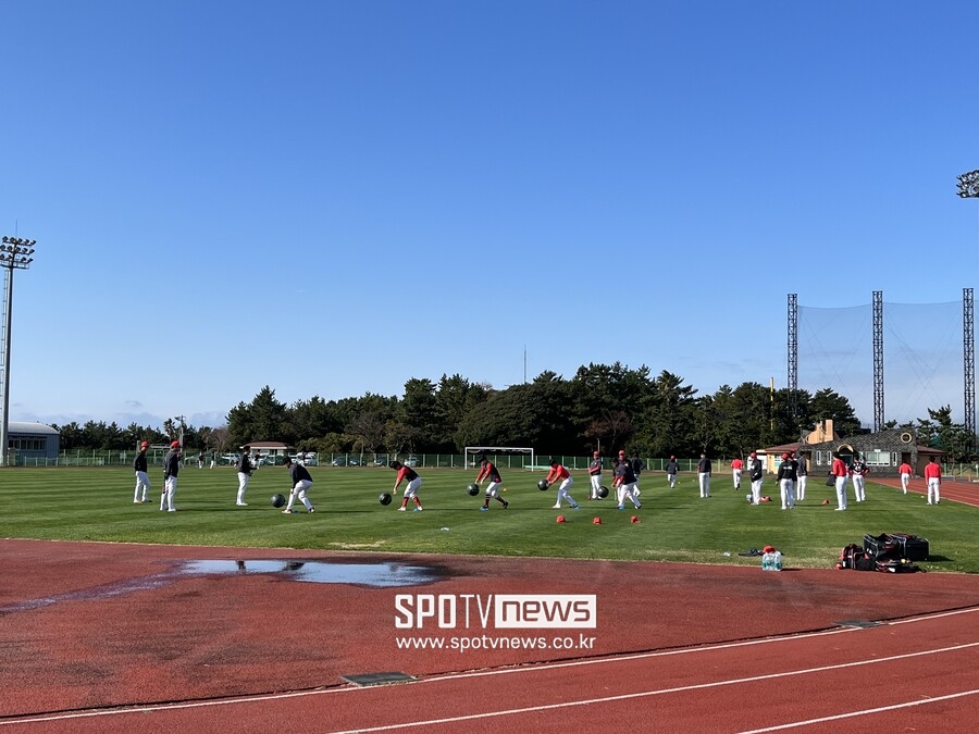 ▲ 제주도 서귀포에서 마무리 훈련 중인 KIA 선수단. ⓒ서귀포(제주), 고유라 기자