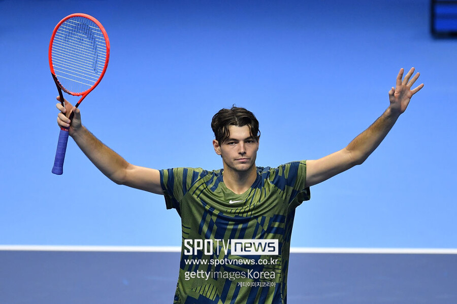 ▲ 2022 니토 ATP 파이널스 조별리그에서 라파엘 나달을 꺾은 뒤 환호하는 테일러 프리츠