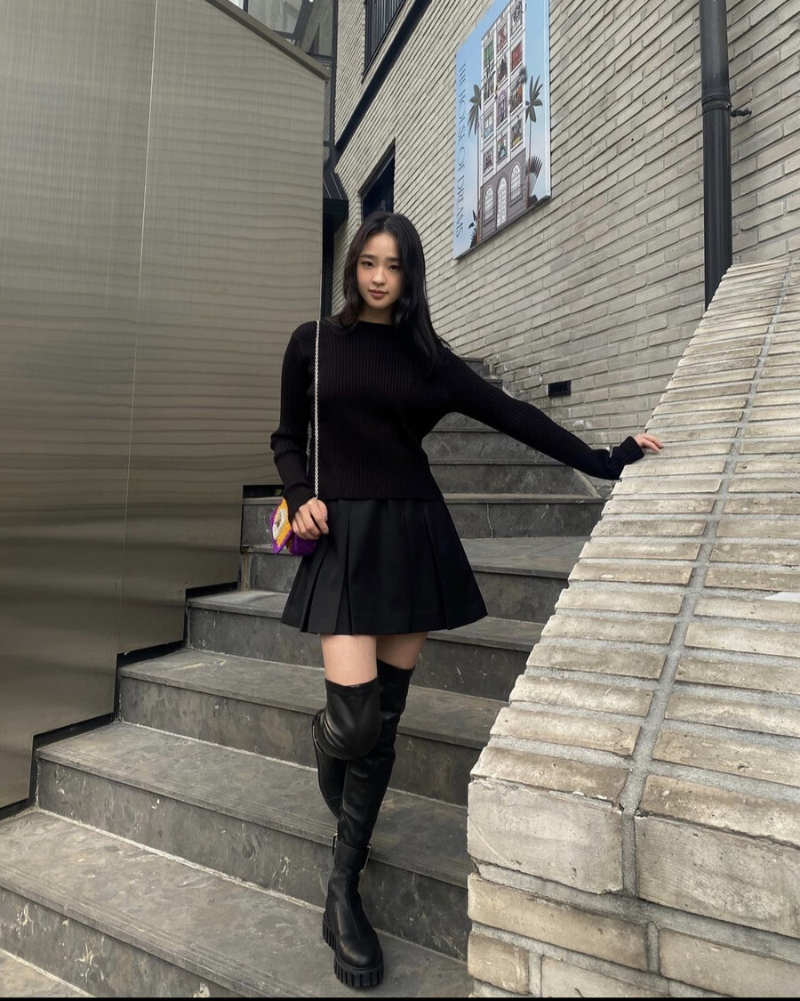 '9살 연상♥' 새신부 손연재, 올블랙으로 시크미 뿜뿜