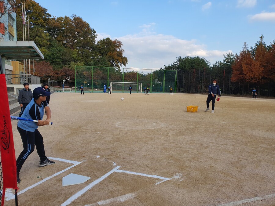 KBO, 찾아가는 연식야구 교실 성황리에 마쳤다