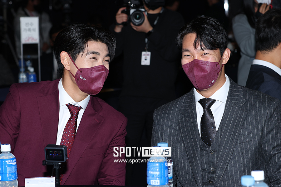 ▲ 이정후 안우진 ⓒ곽혜미 기자