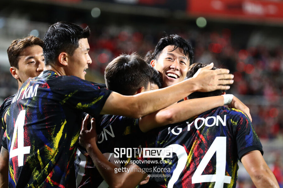 ▲ 대한민국의 에이스 김민재(좌)와 손흥민