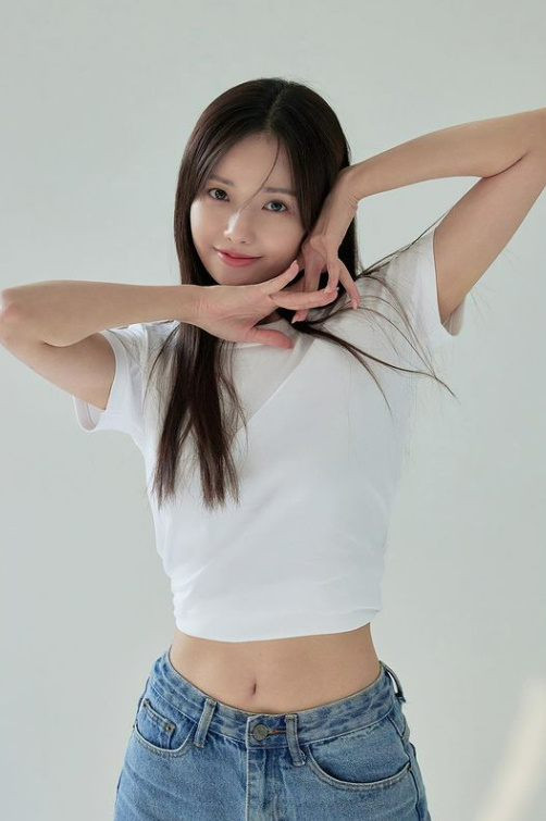 하연수, 日 기획사와 전속계약 "개성 잃지 않고 겸허하게 배워나갈 것"[공식]