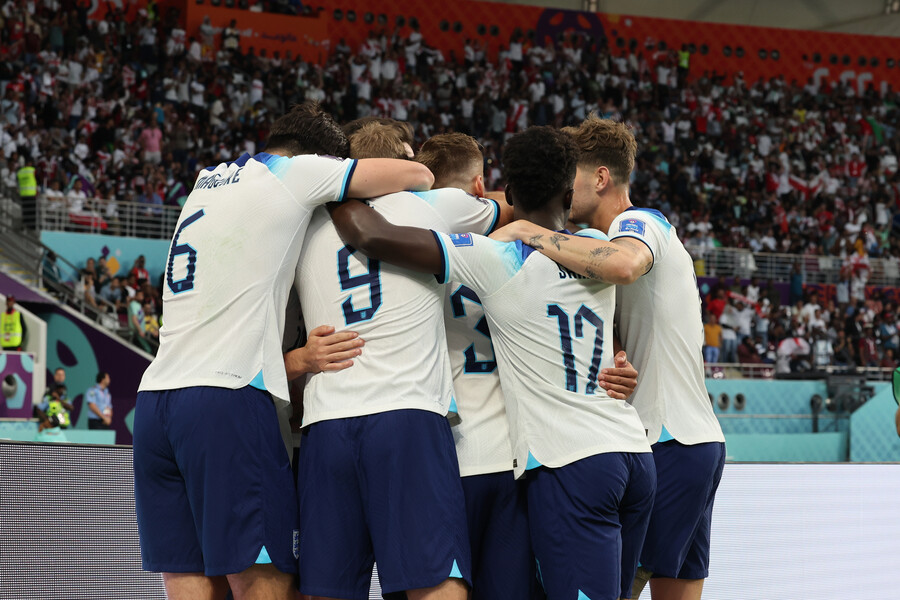 ▲ 잉글랜드가 수비 축구의 대명사 이란을 6-2로 이겼다. 주드 벨링엄, 부카요 사카 등 골고루 골을 넣었다. ⓒ연합뉴스