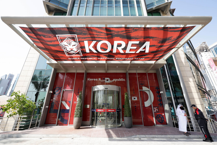 ▲ 주카타르 한국대사관은 축구대표팀의 숙소 시설 등을 미리 점검했다. ⓒ대한축구협회