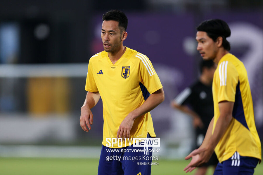 ▲ 훈련 중인 일본 축구 대표팀의 요시다 마야