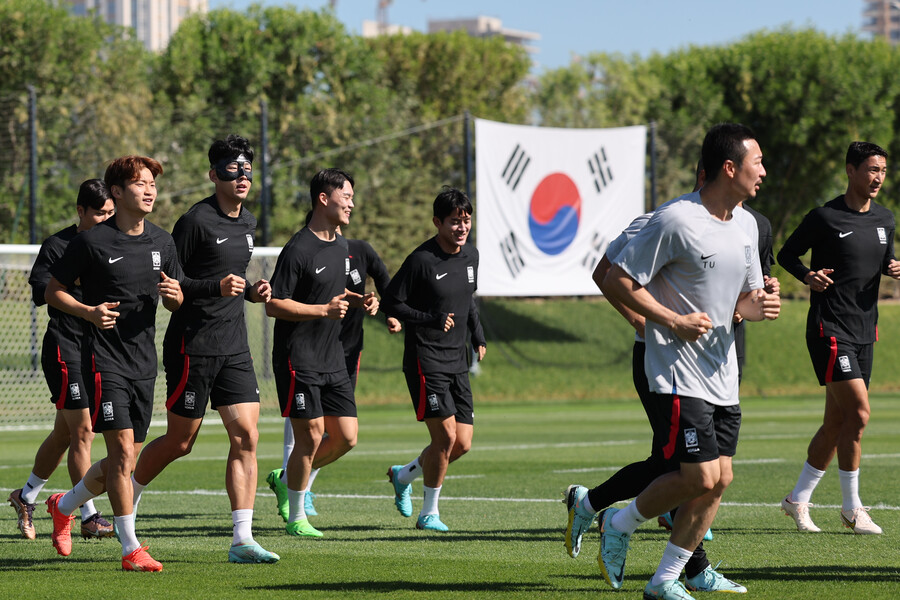 ▲ 카타르 현지에서 훈련 중인 한국축구대표팀 ⓒ연합뉴스