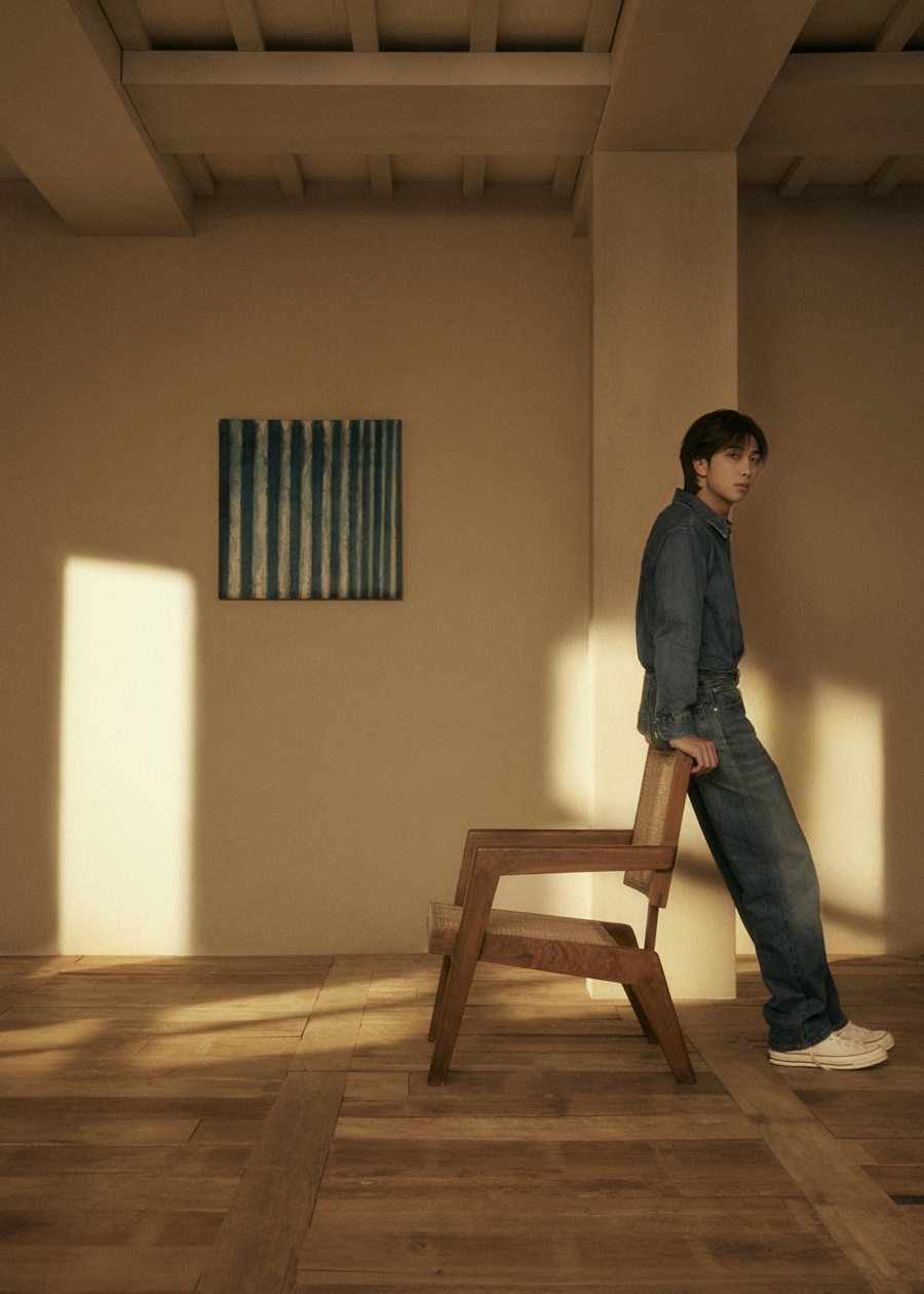 ▲ 방탄소년단 RM '인디고' 콘셉트 포토. 제공|빅히트 뮤직
