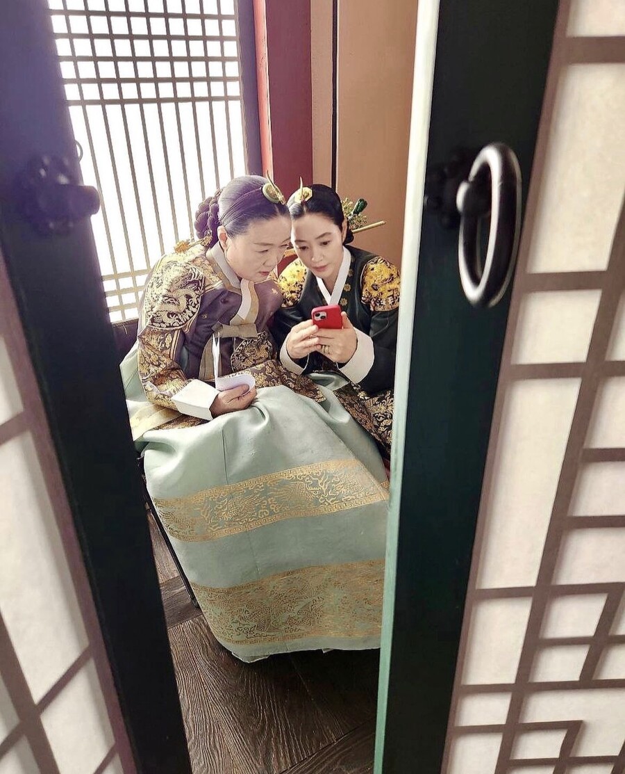 ▲ 김해숙(왼쪽), 김혜수. 출처ㅣ김혜수 인스타그램