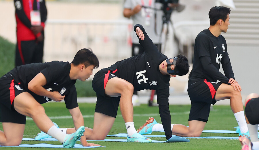 ▲ 축구대표팀은 3일 포르투갈과 조별리그 최종전을 치른다. 이겨야 16강 진출 가능성이 있다. ⓒ연합뉴스