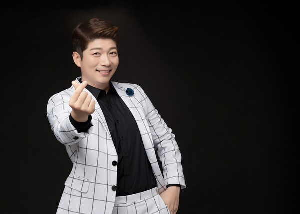 ▲ 5일 KBS1 '가요무대'와 JTBC '친절한 진료실'에 잇달아 출연하는 김재롱. 제공|KDH엔터테인먼트