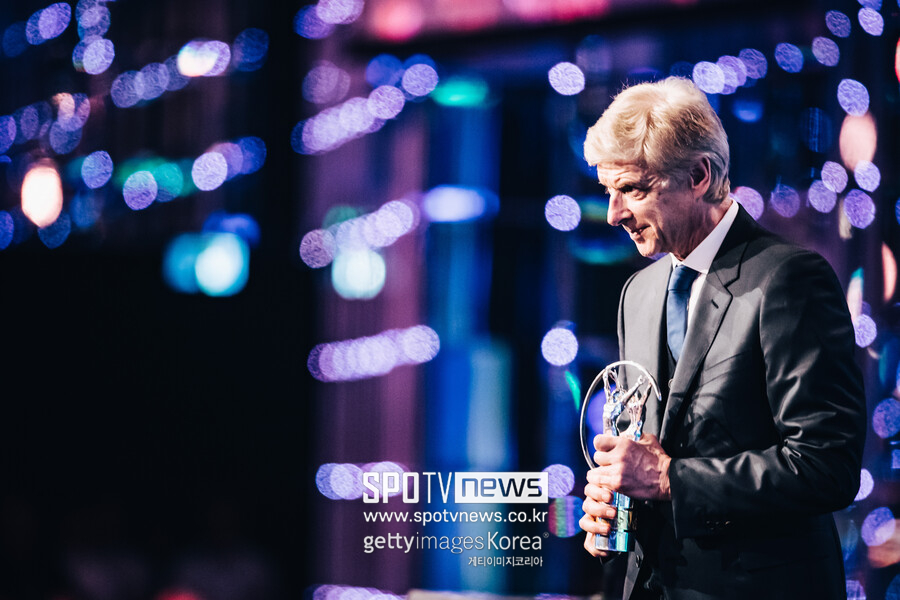 ▲ 아르센 벵거 국제축구연맹(FIFA) 글로벌 개발 디렉터는 유행을 넘어 통론으로 뿌리 내린 세계 축구 '데이터 물결'을 주목했다.