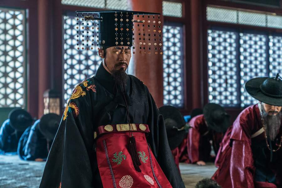200만 목전 '올빼미', 관객이 뽑은 명장면 BEST 4 공개
