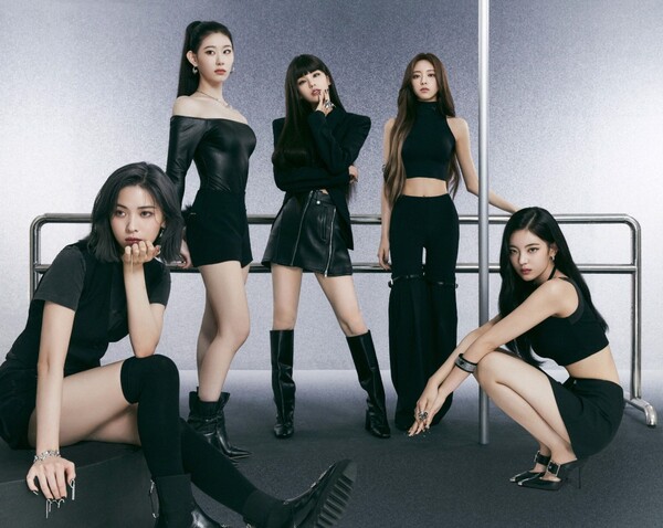 ▲ 새 앨범 '체셔'로 국내외 음악시장에서 두드러진 성과를 내고 있는 있지. 제공|JYP엔터테인먼트