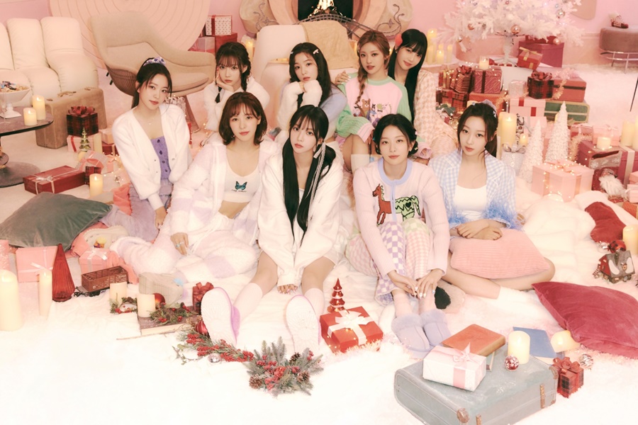 ▲ 레드벨벳, 에스파 '뷰티풀 크리스마스' 티저 이미지. 제공ㅣSM엔터테인먼트