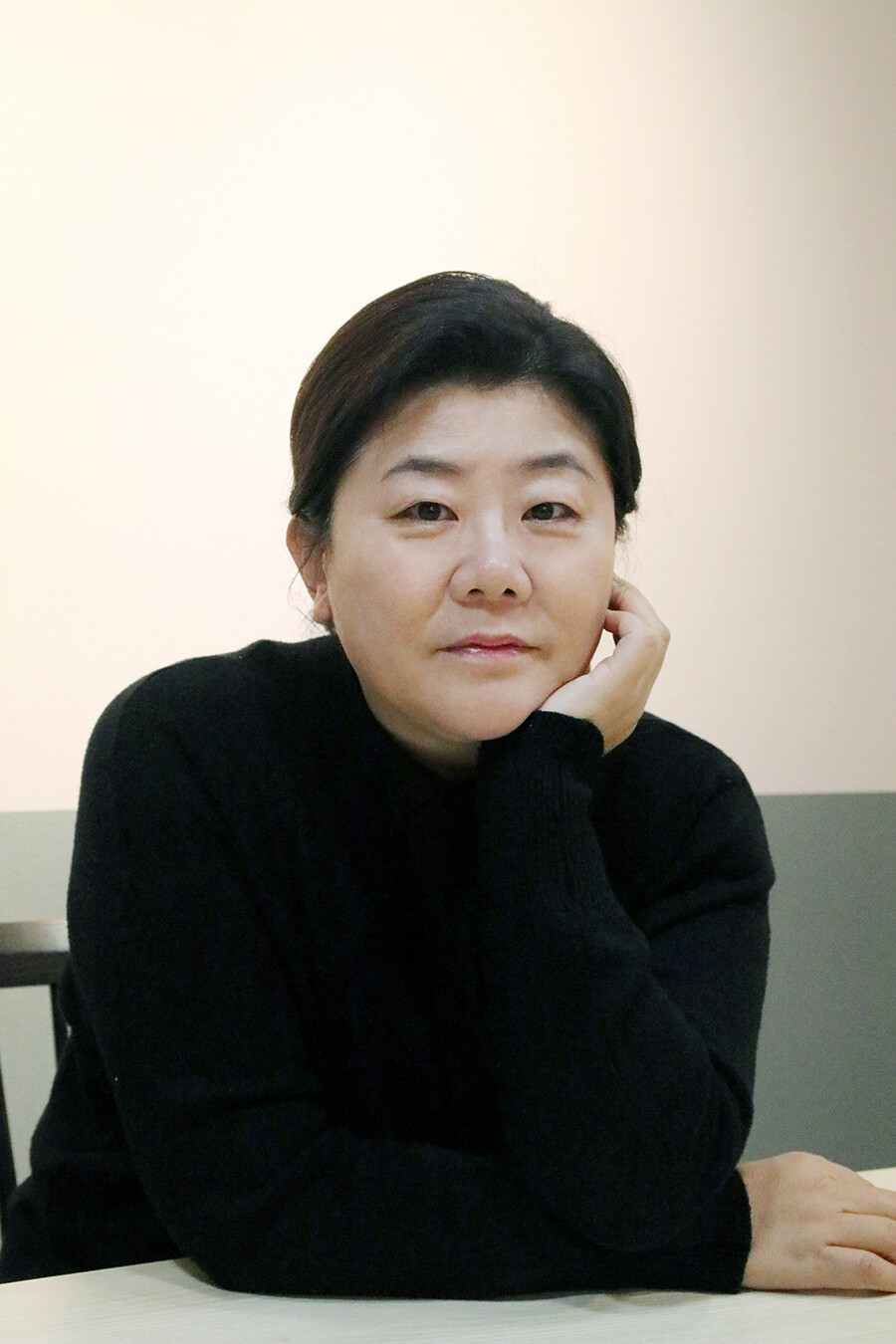 이정은 명품연기, 전세계가 주목…애플TV '리틀 아메리카 시즌2' 활약