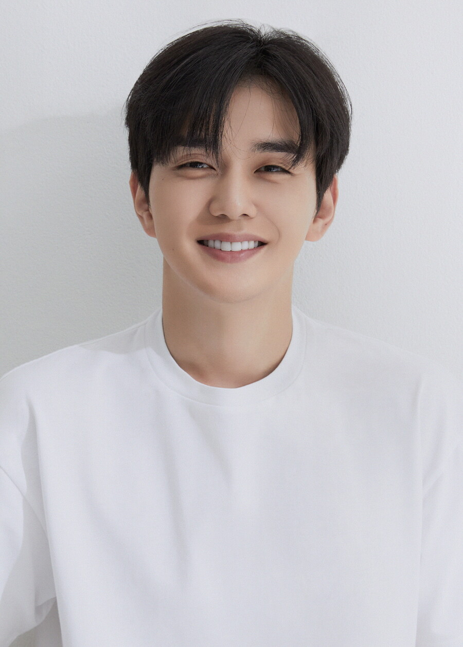 유승호, 데뷔 23년 만에 '잠적'…말레이시아行