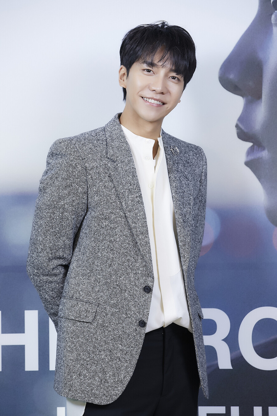 '50억+α'로 끝내자는 후크, 이승기는 '안 끝났다'며 전액 기부 '맞불'[종합]