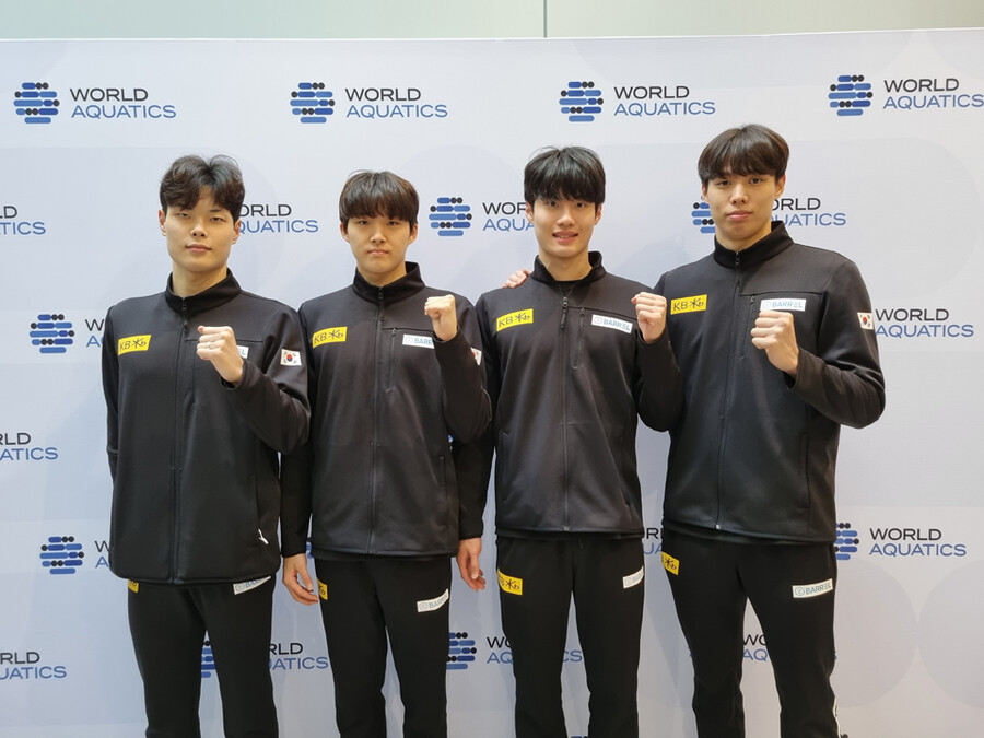 ▲ 왼쪽부터 이호준 김우민 황선우 양재훈 ⓒ대한수영연맹