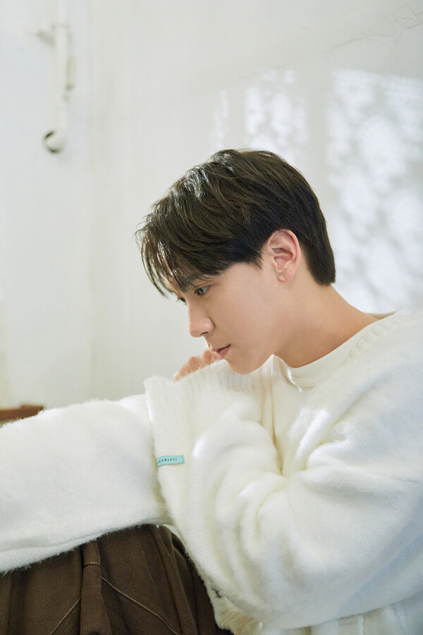 ▲ 12월 30일 새 싱글 '그리워하는 밤이야'를 발표하는 김찬호. 제공|씨제스엔터테인먼트