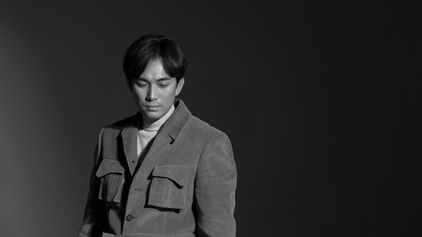 ▲ 29일 디지털 싱글 ‘모든 만약을 더하면’을 발표하는 김경록. 제공|JMG(더블엑스엔터테인먼트)