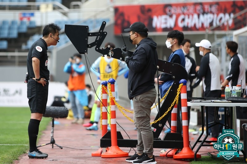 ▲ 김동진 주심 ⓒ한국프로축구연맹
