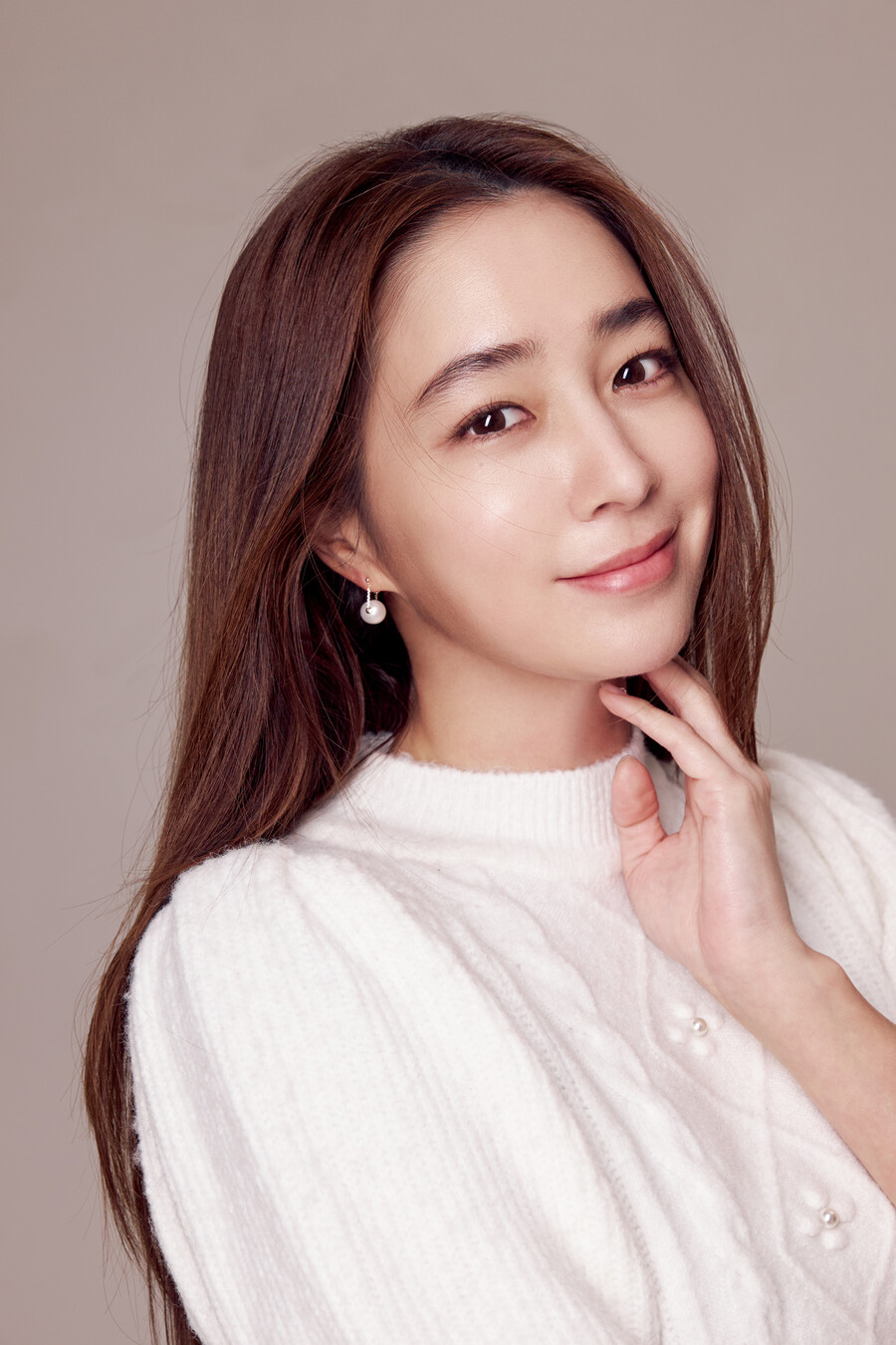 ▲ 이민정 프로필. 제공| 롯데 엔터테인먼트