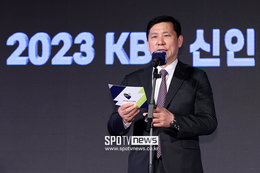 허구연 총재 신년사 "새로운 40년의 첫걸음… 국제 경쟁력 강화"