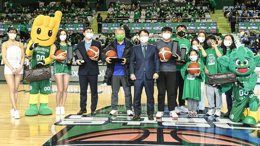 원주 DB, 제2회 프로미어워드 개최