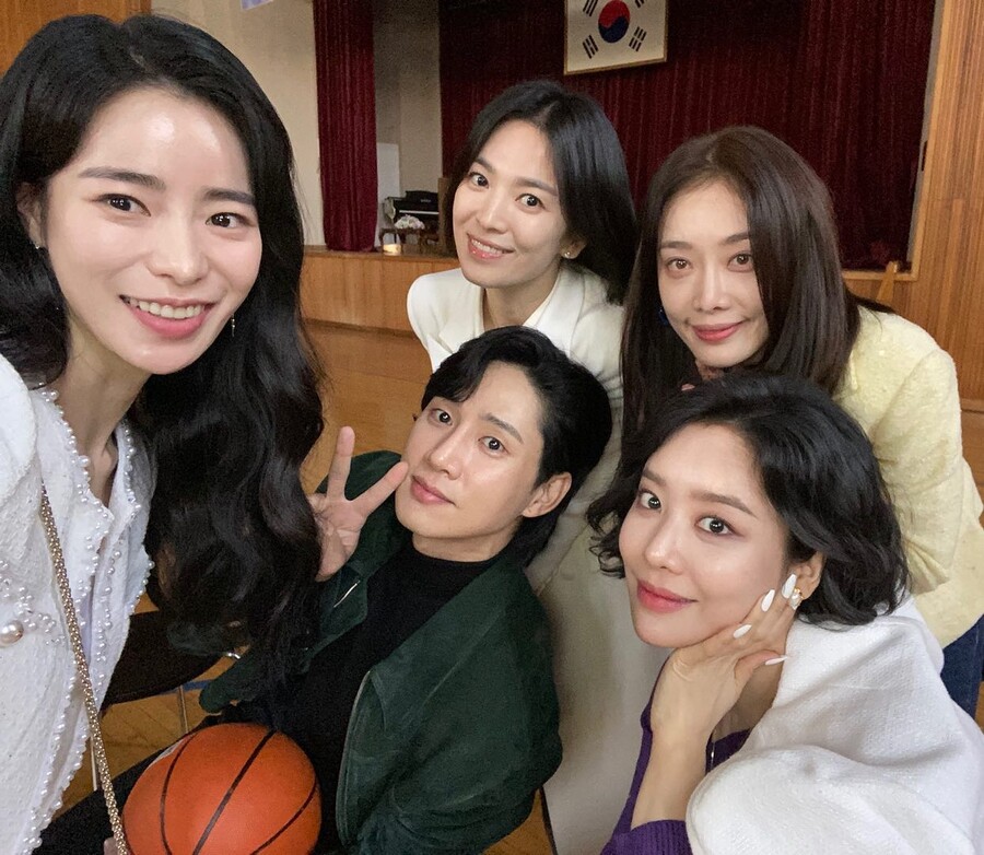 ▲ 더 글로리 출연진. 출처ㅣ박성훈 인스타그램