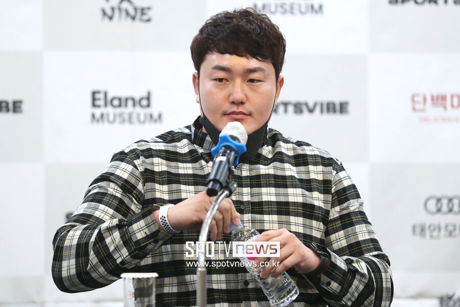 [단독 인터뷰①] 해적군단 최고령자가 된 최지만 “팀에 파이팅 불어넣을 것”